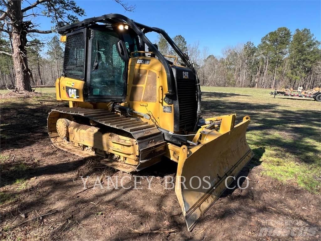 CAT D3K2LGP Pásové dozéry