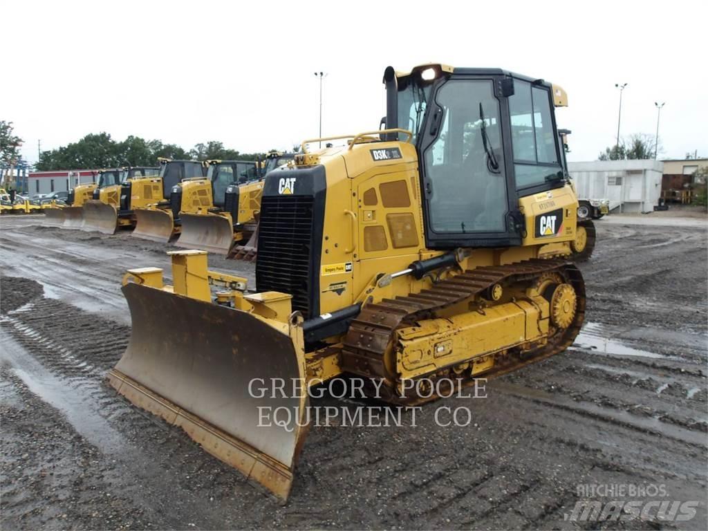 CAT D3K2XL Pásové dozéry
