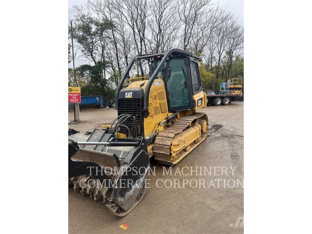 CAT D3K2XLMULC Pásové dozéry