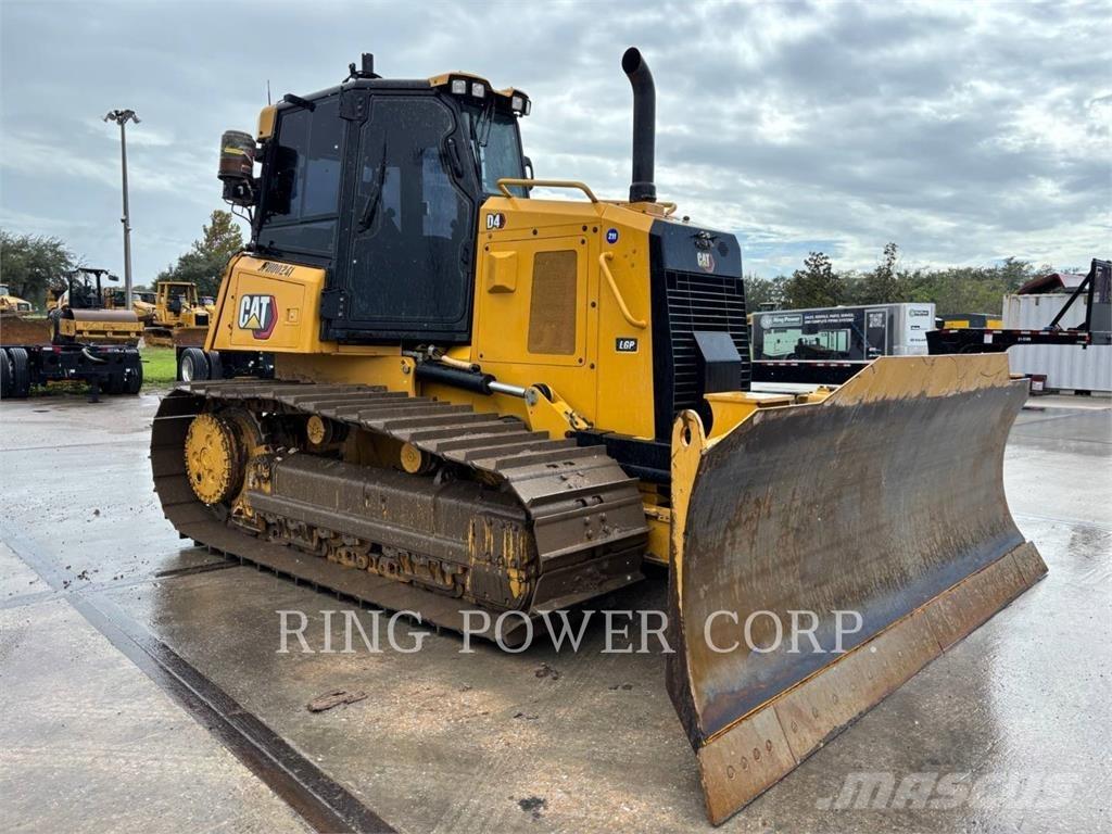 CAT D4 LGP Pásové dozéry