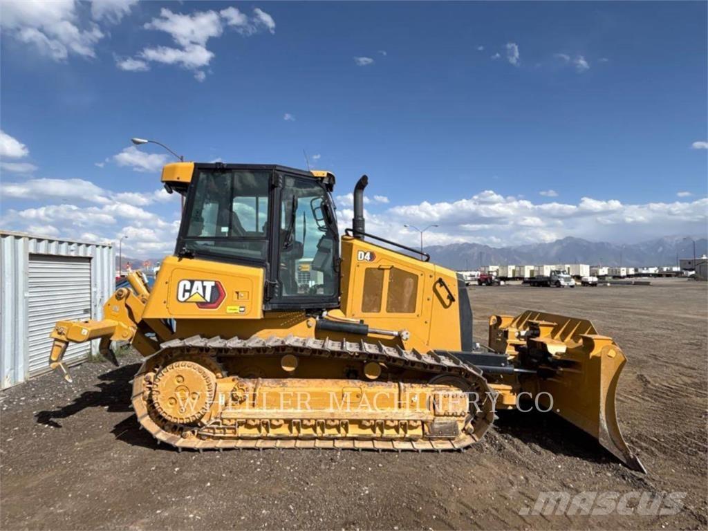 CAT D4 XL Pásové dozéry