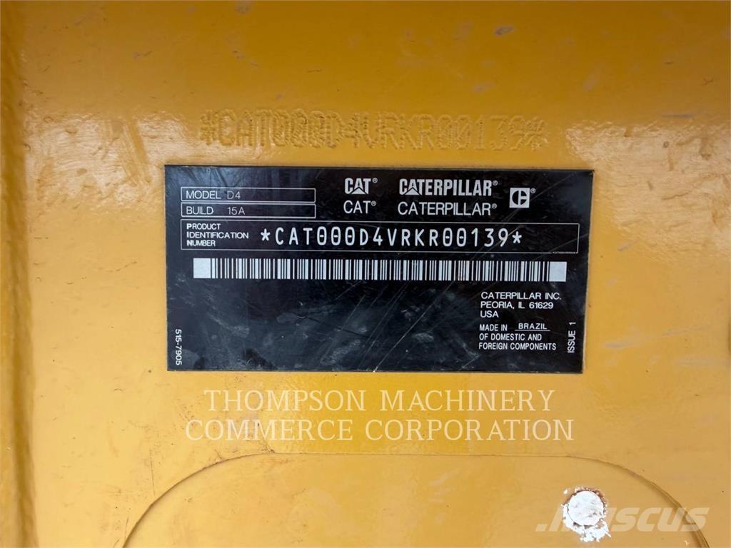 CAT D4 XL Pásové dozéry