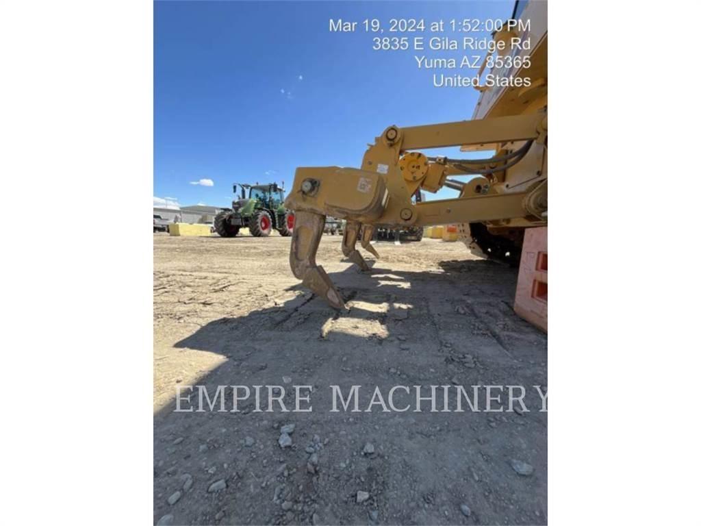 CAT D415PATTRE Pásové dozéry