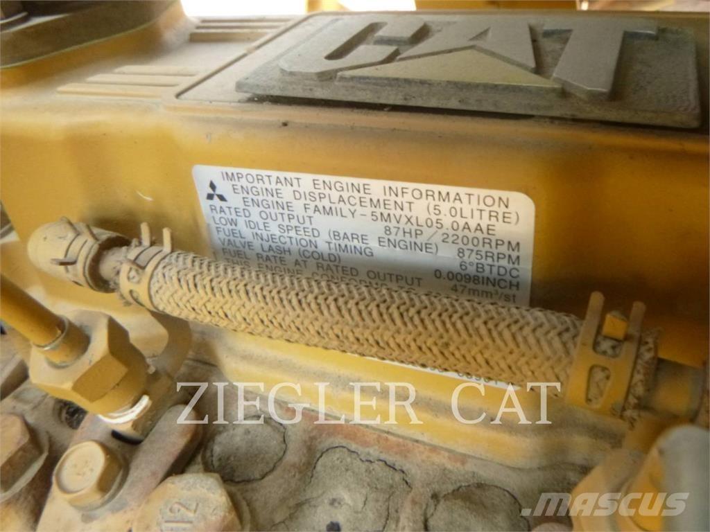 CAT D4GLGP Pásové dozéry