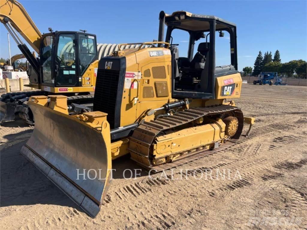 CAT D4K Pásové dozéry