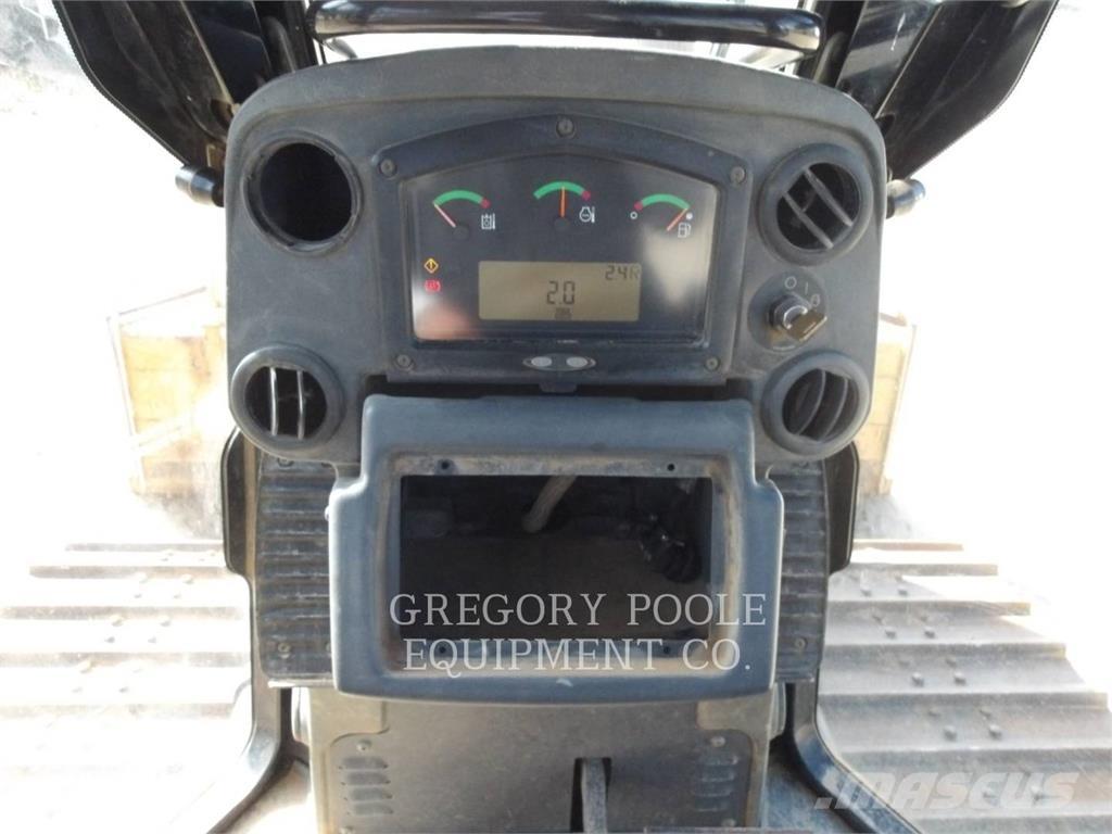 CAT D4K2LGP Pásové dozéry