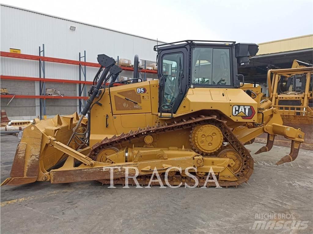 CAT D5 Pásové dozéry