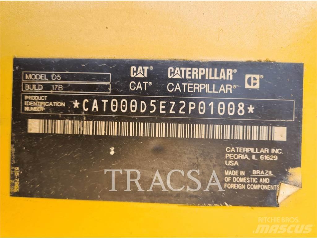 CAT D5 Pásové dozéry