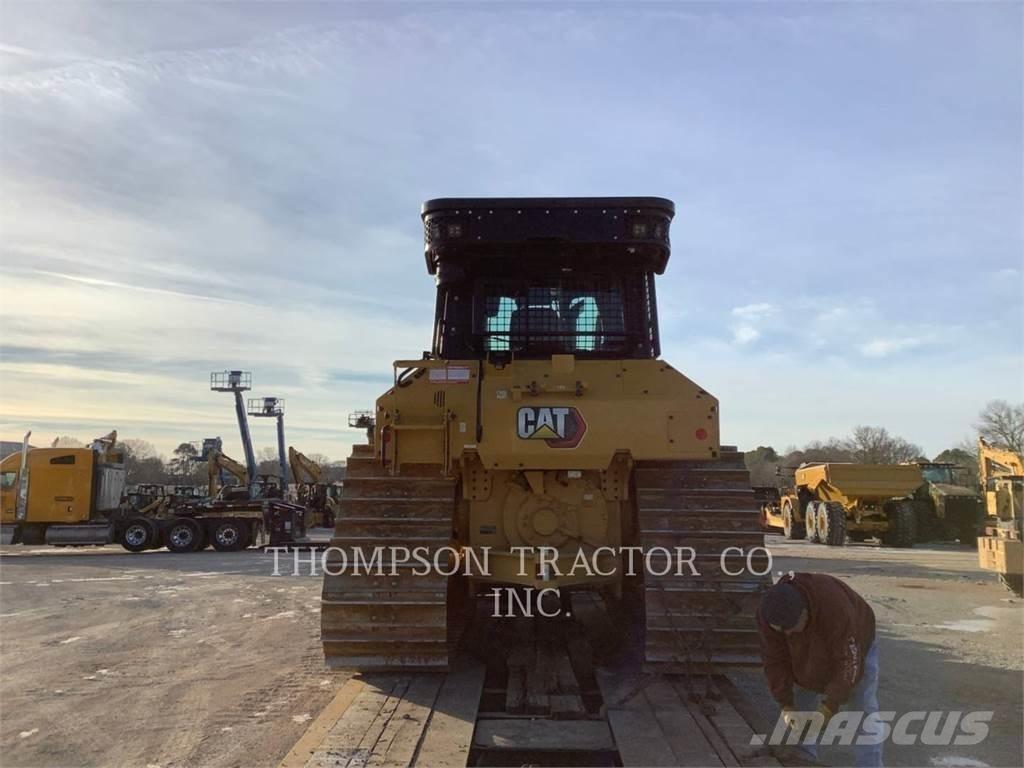 CAT D5 Pásové dozéry