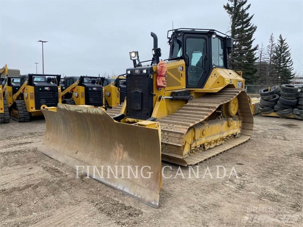 CAT D5-17 Pásové dozéry