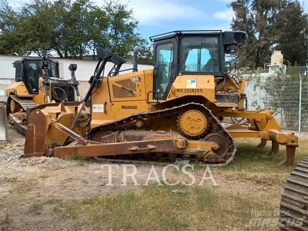 CAT D5-17 Pásové dozéry