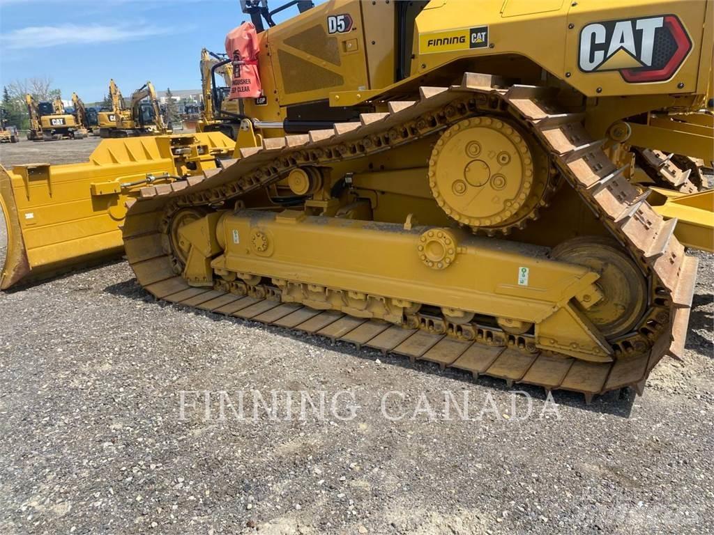 CAT D5-17 Pásové dozéry