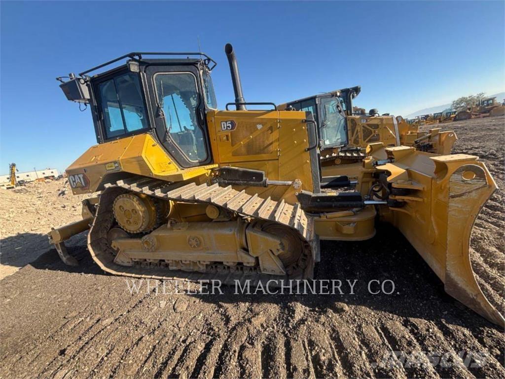 CAT D5-17 XL Pásové dozéry
