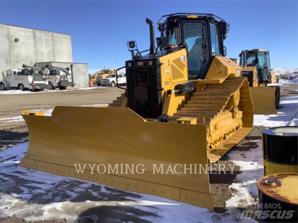CAT D5 LGP Pásové dozéry