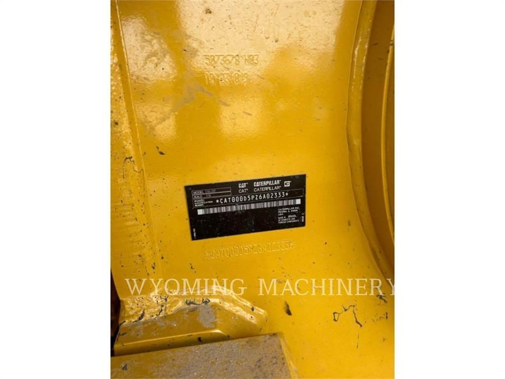 CAT D5 LGP Pásové dozéry