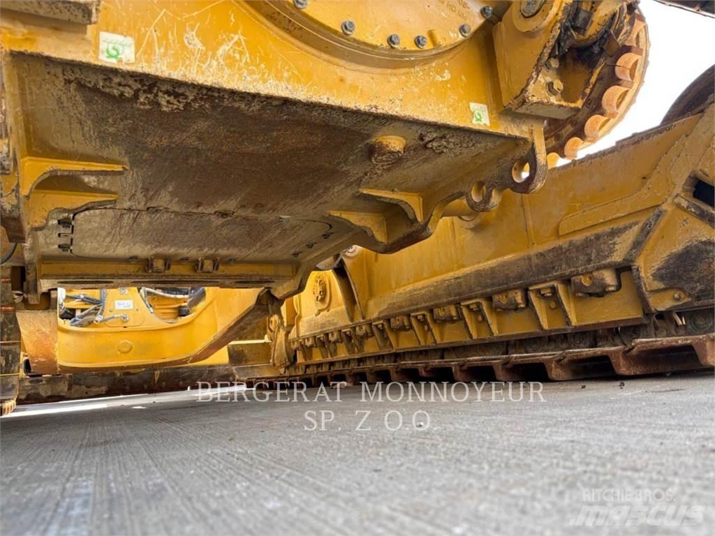 CAT D5 LGP Pásové dozéry