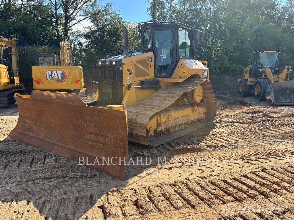 CAT D5- LGP Pásové dozéry