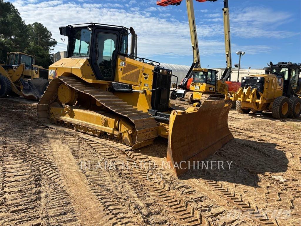 CAT D5- LGP Pásové dozéry