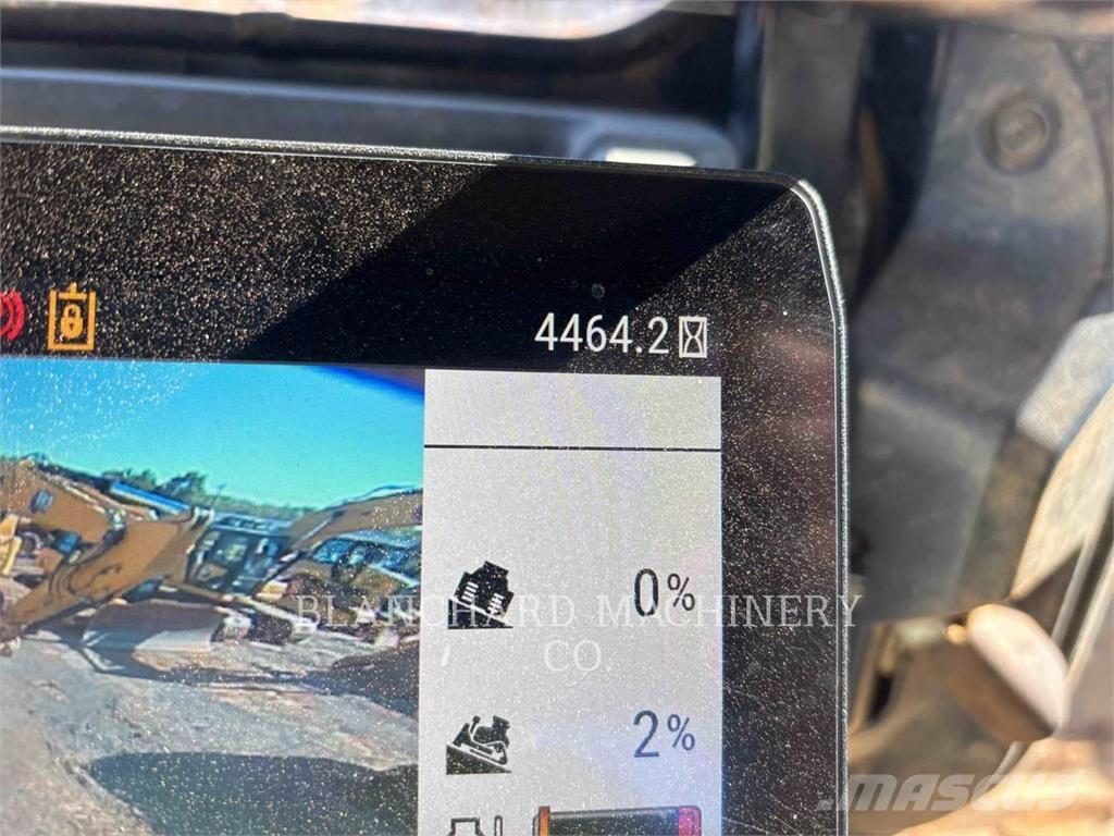 CAT D5 LGP Pásové dozéry