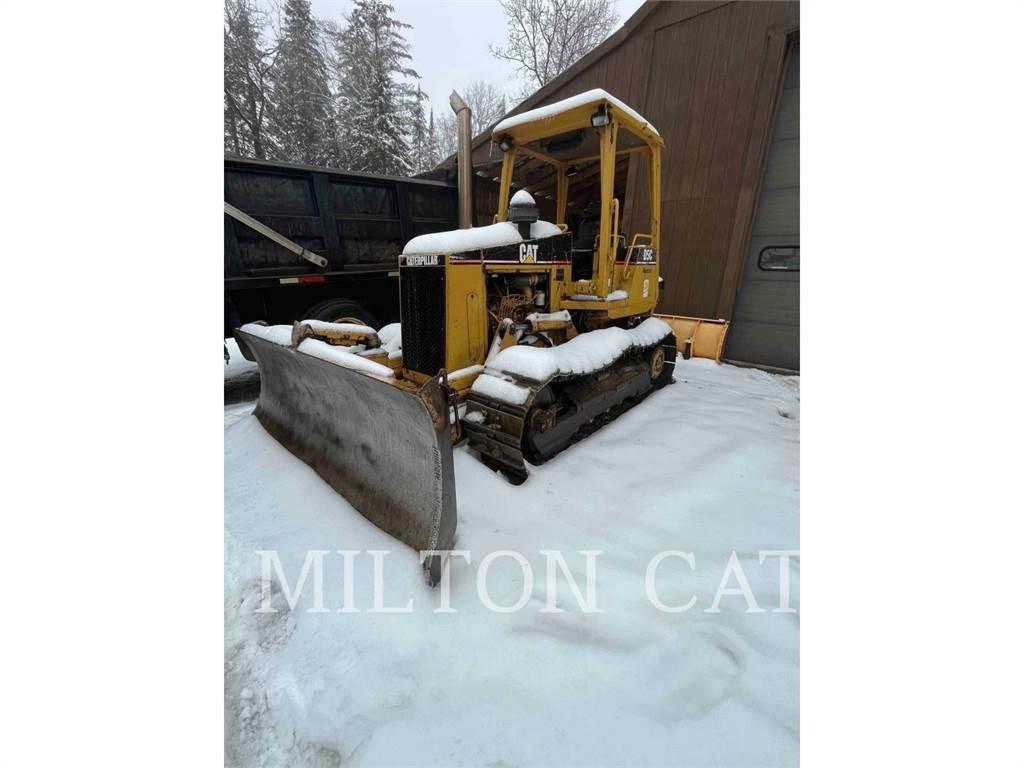 CAT D5CIII Pásové dozéry