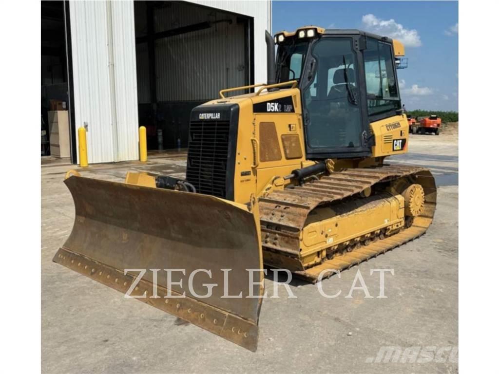 CAT D5K Pásové dozéry