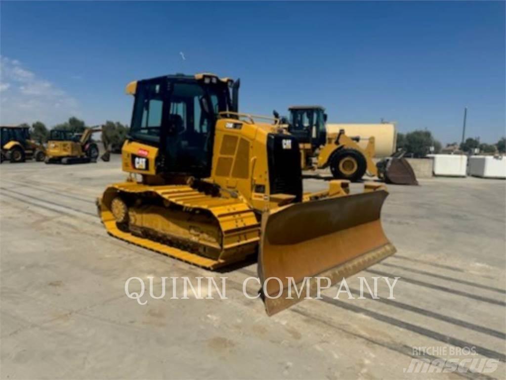 CAT D5K2 Pásové dozéry