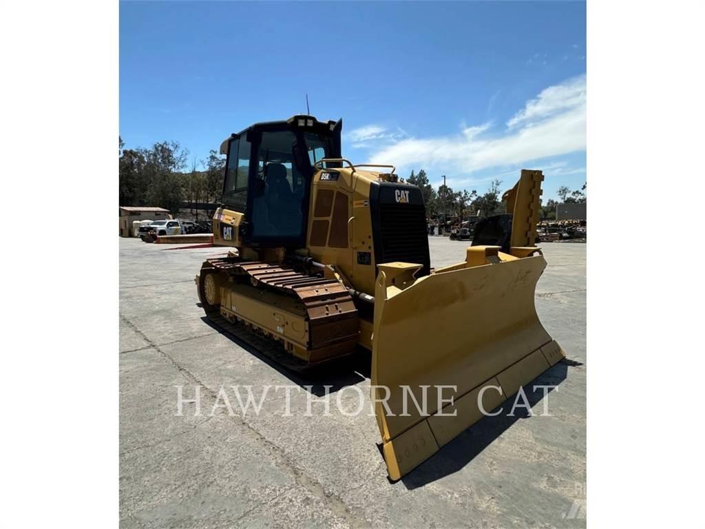 CAT D5K2 Pásové dozéry