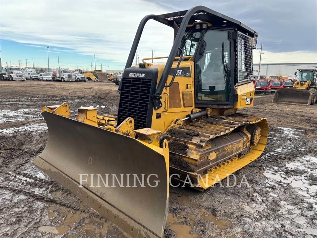 CAT D5K2 Pásové dozéry