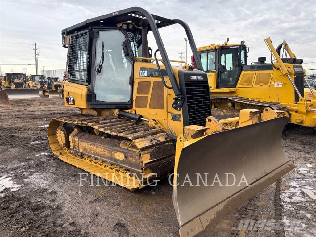 CAT D5K2 Pásové dozéry