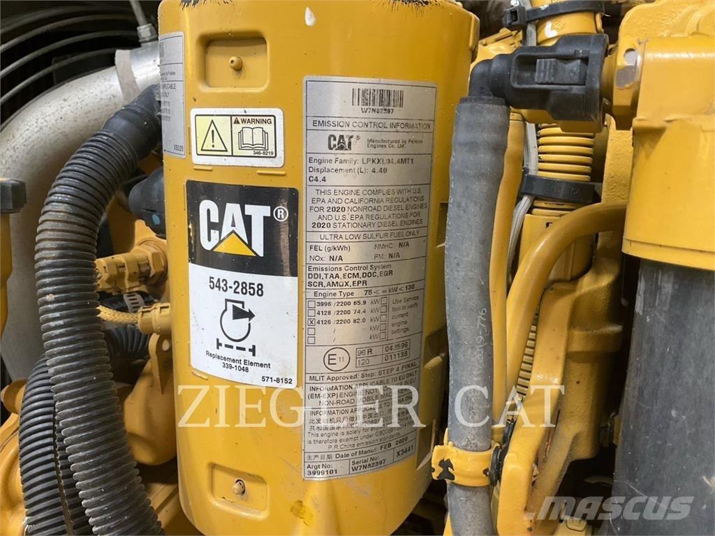 CAT D5K2 Pásové dozéry