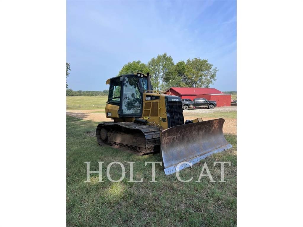 CAT D5K2LGP Pásové dozéry