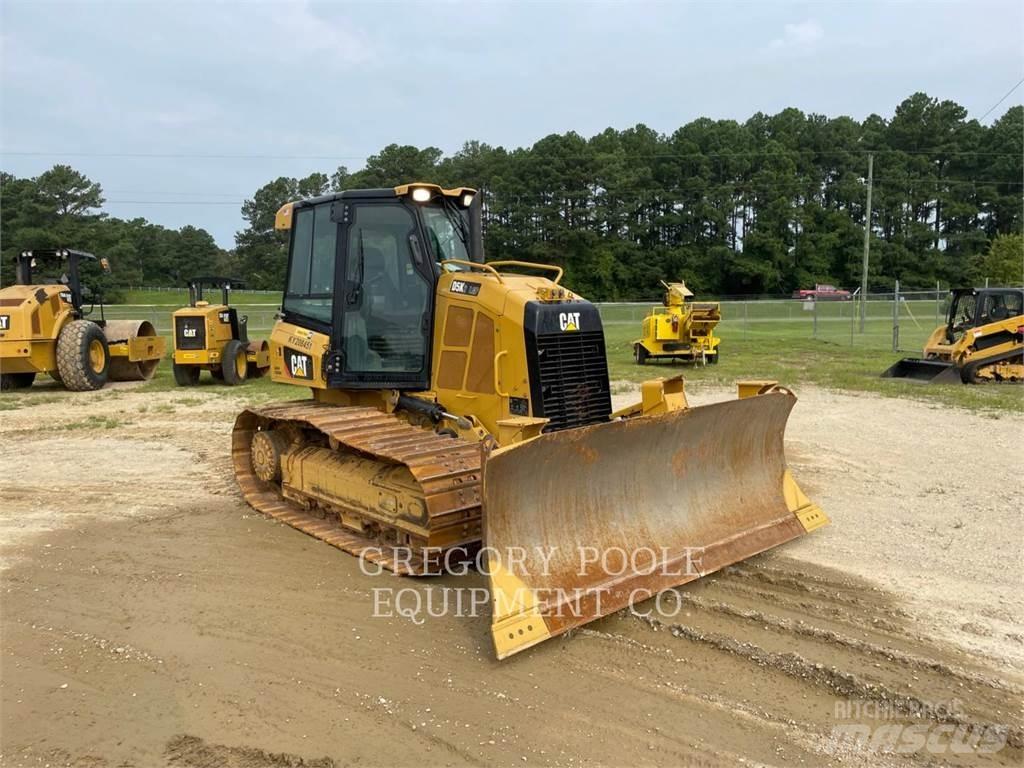 CAT D5K2LGP Pásové dozéry