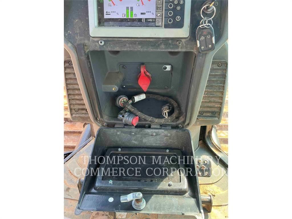CAT D5K2LGP Pásové dozéry