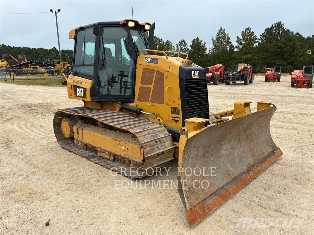 CAT D5K2LGP Pásové dozéry