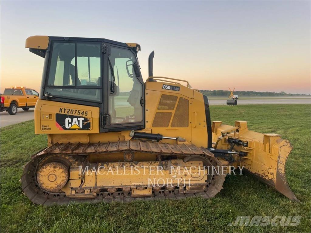 CAT D5K2LGP Pásové dozéry