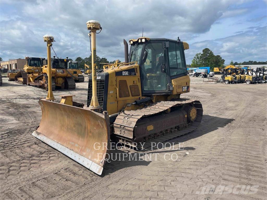 CAT D5K2LGP Pásové dozéry