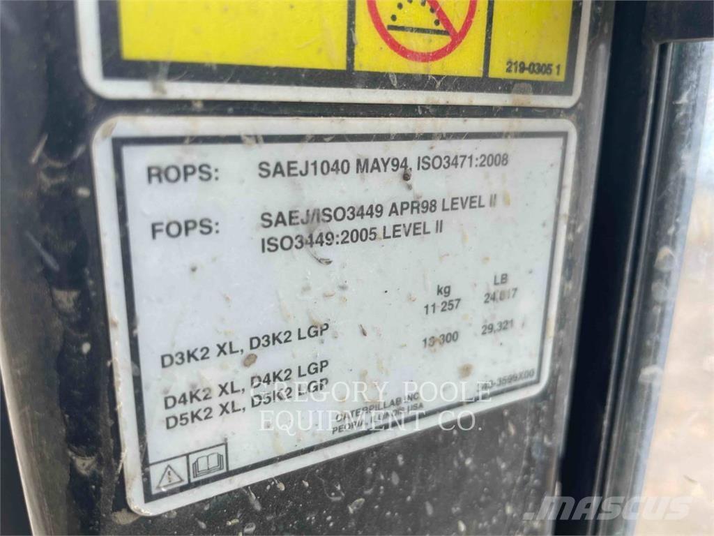 CAT D5K2LGP Pásové dozéry