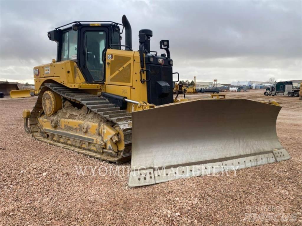 CAT D6 Pásové dozéry