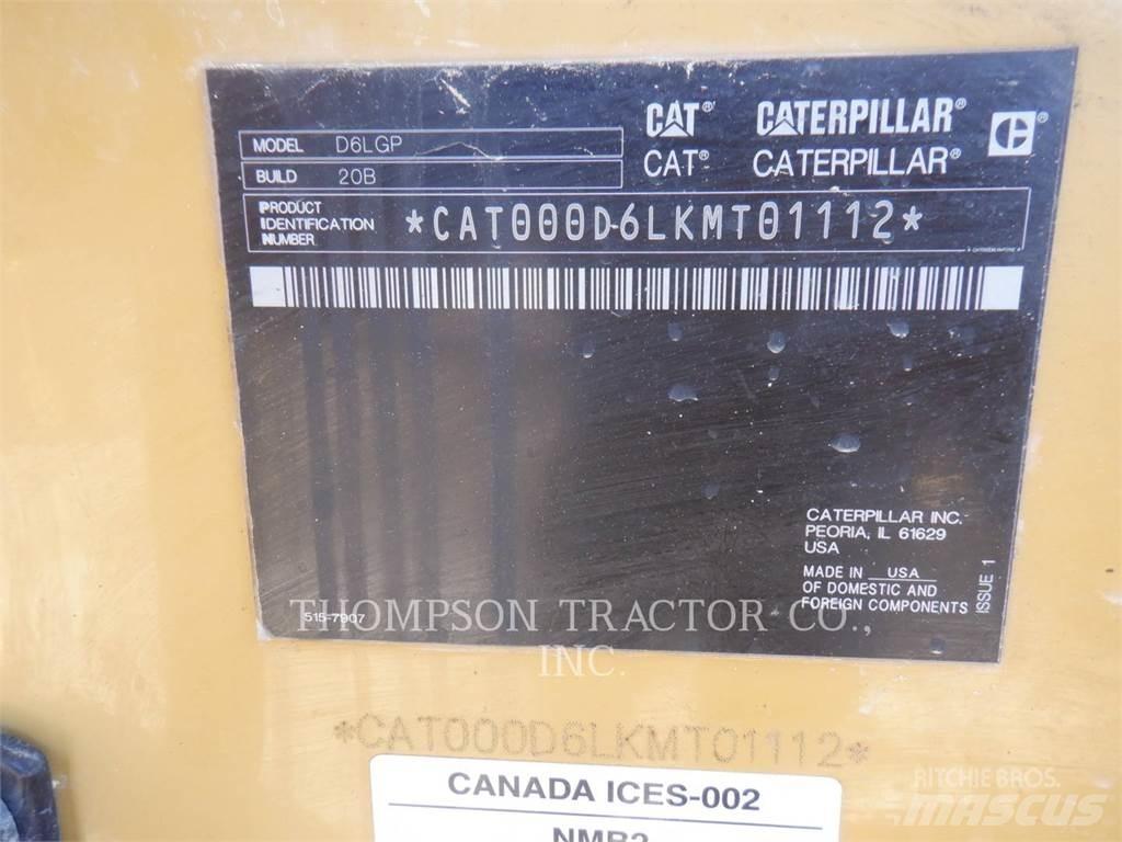 CAT D6 Pásové dozéry