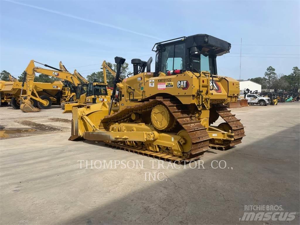 CAT D6 Pásové dozéry