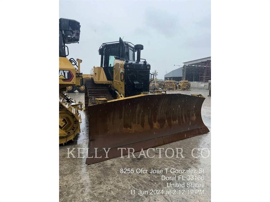 CAT D6 Pásové dozéry