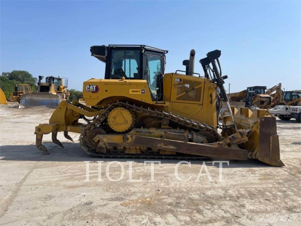 CAT D6 Pásové dozéry