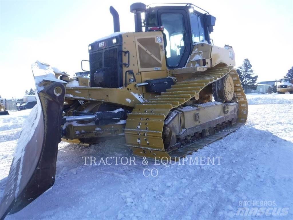 CAT D6 Pásové dozéry