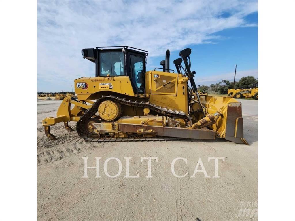 CAT D6 Pásové dozéry