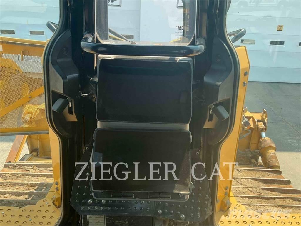 CAT D6 Pásové dozéry