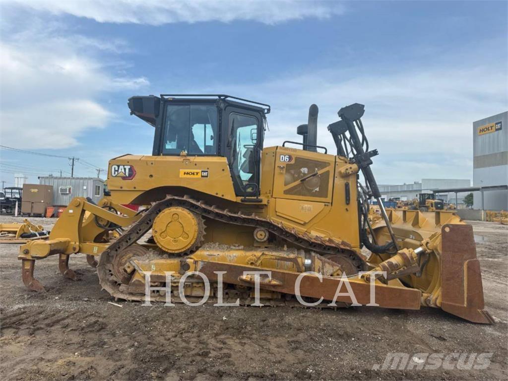 CAT D6 Pásové dozéry