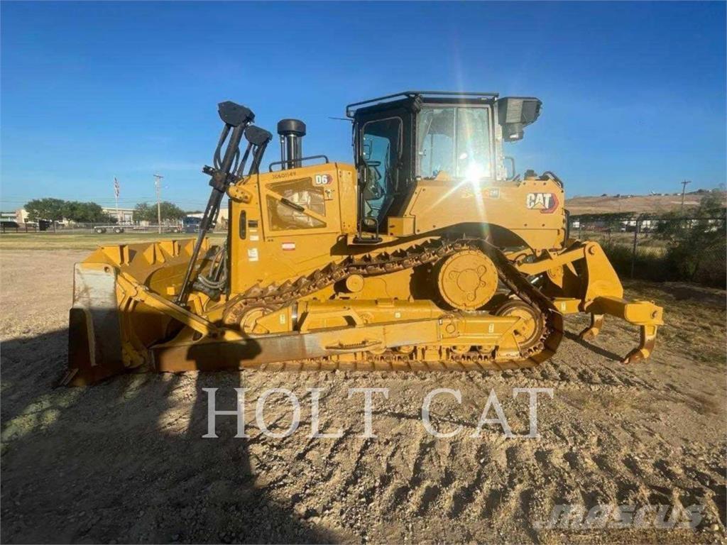 CAT D6 Pásové dozéry