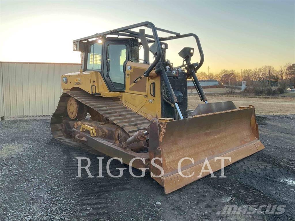 CAT D6 Pásové dozéry
