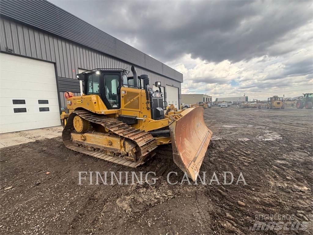 CAT D6-20 Pásové dozéry