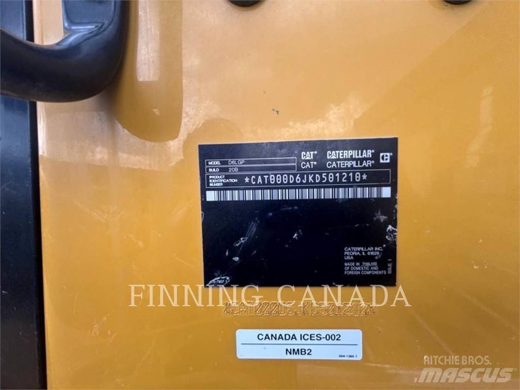 CAT D6-20 Pásové dozéry
